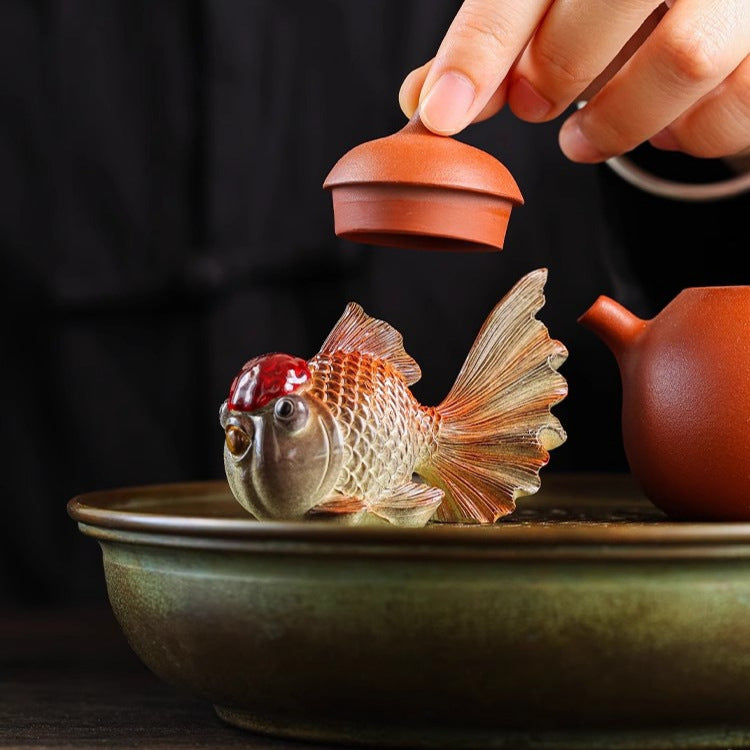 Good luck koi color-changing tea pet, tea table decoration