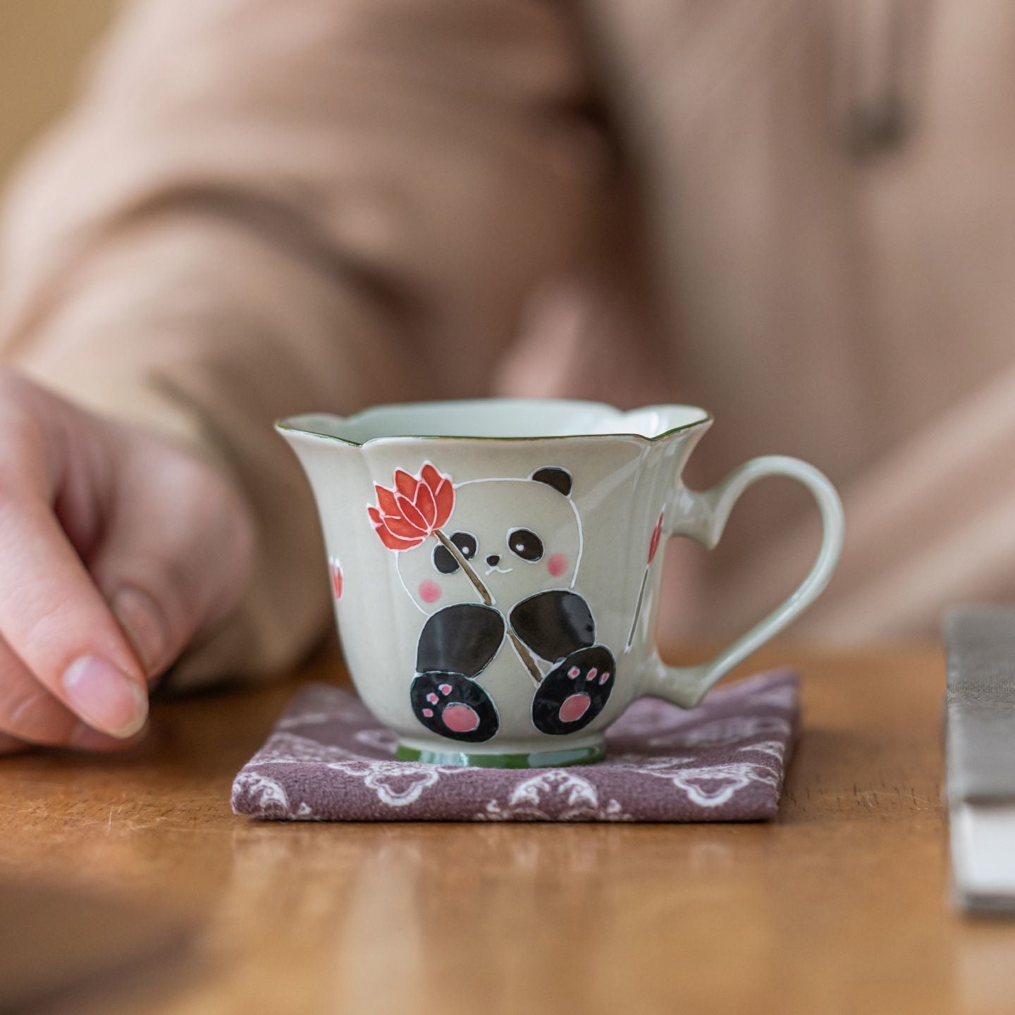 Hand painted panda flower mouth coffee cup, ceramic underglaze color master cup